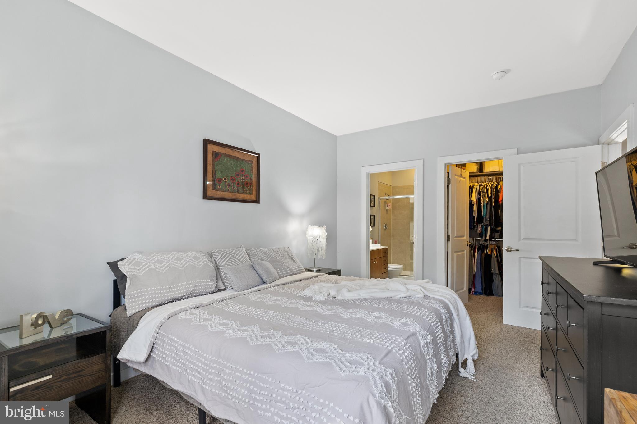 2007 Clipper Park Road, Unit 118 Baltimore, MD 21211 - Photo 30 of 63 Gallery Image 30