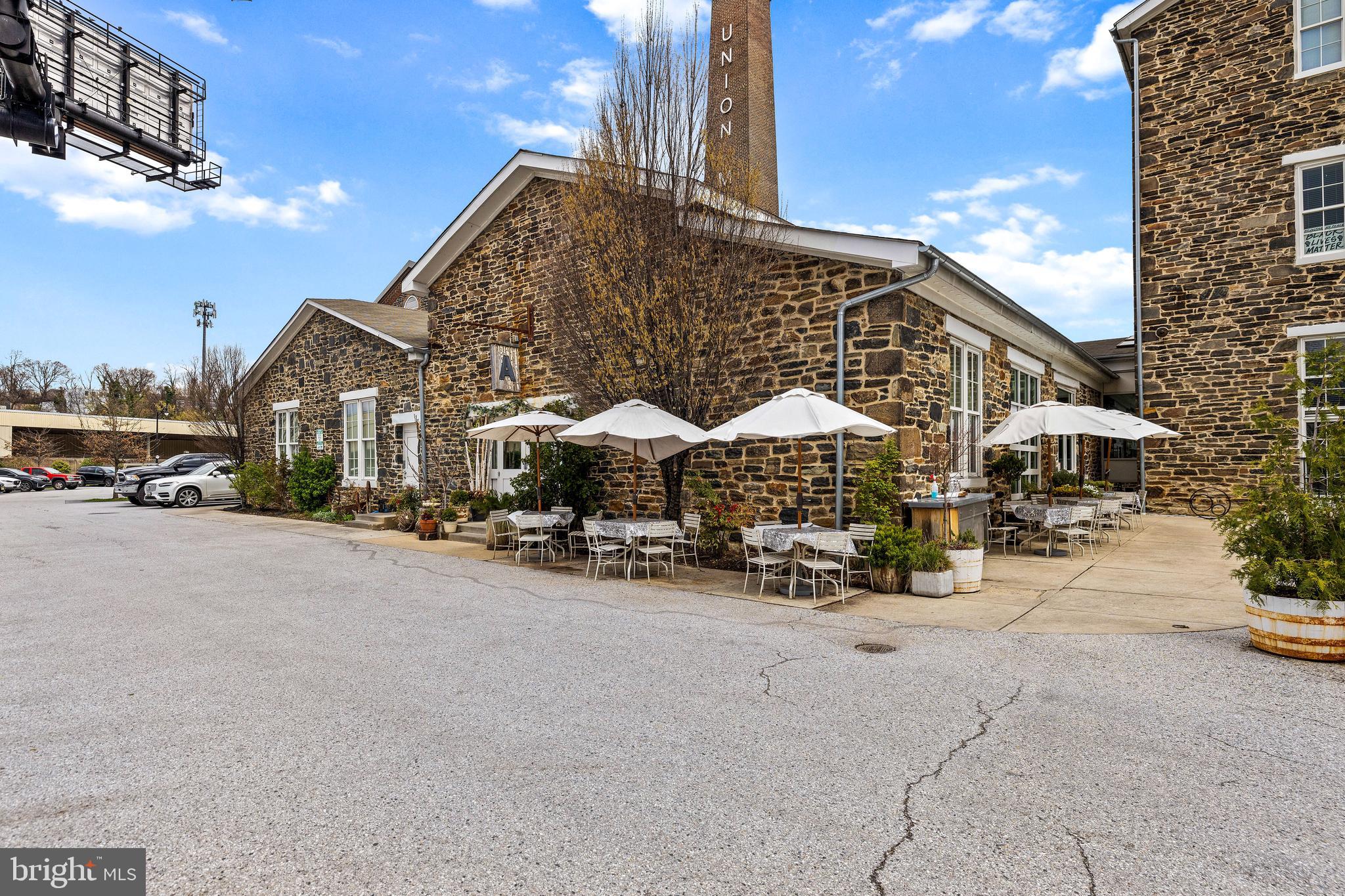 2007 Clipper Park Road, Unit 118 Baltimore, MD 21211 - Photo 61 of 63 Gallery Image 61