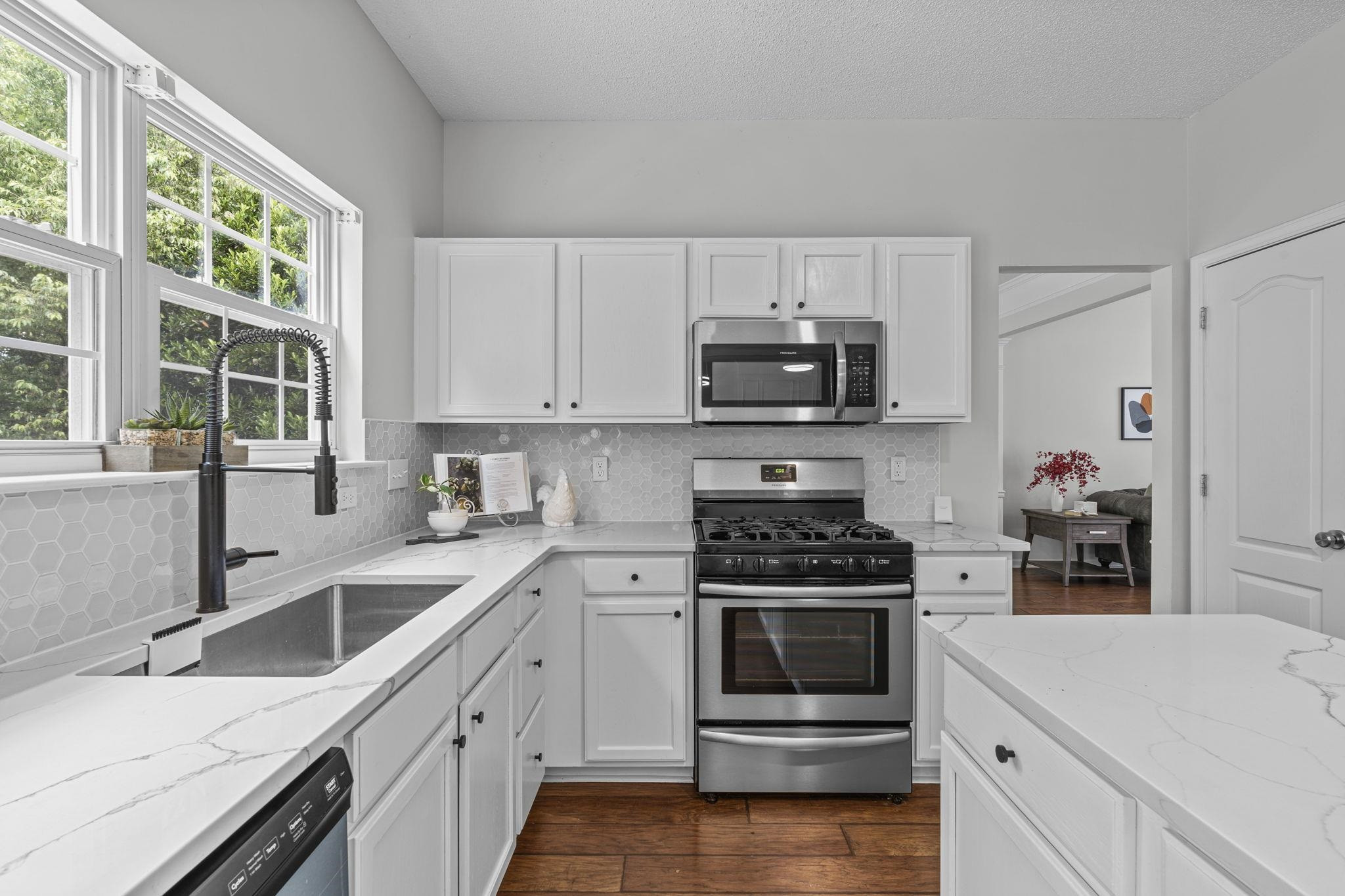 303 Grassy Point Road Apex, NC 27502 - Photo 13 of 36 Photo 13