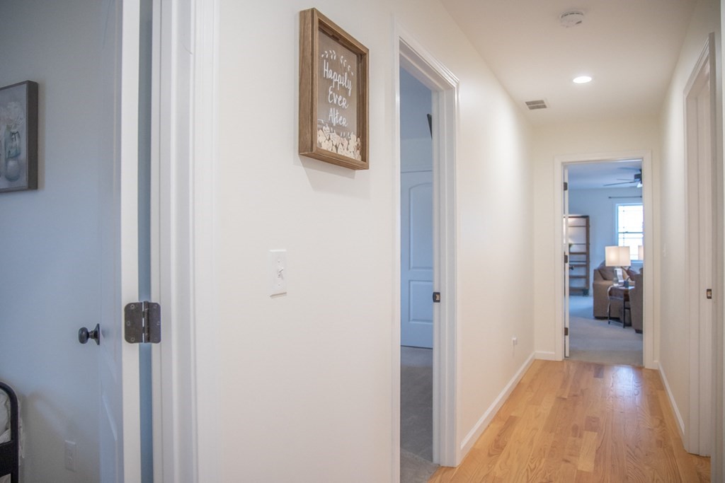 32 Elaine Circle Springfield, MA 01109 - Photo 20 of 42 Gallery Image 20