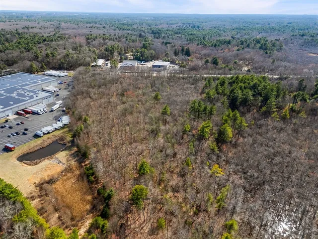 $173,400 | 55 Eastman Street, Easton, MA 02375