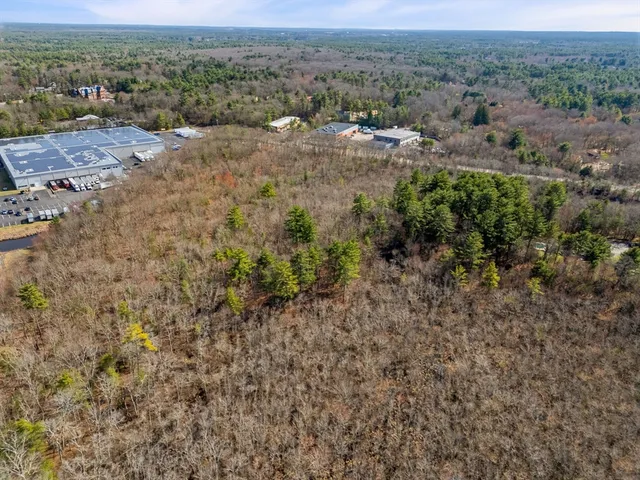 $173,400 | 55 Eastman Street, Easton, MA 02375