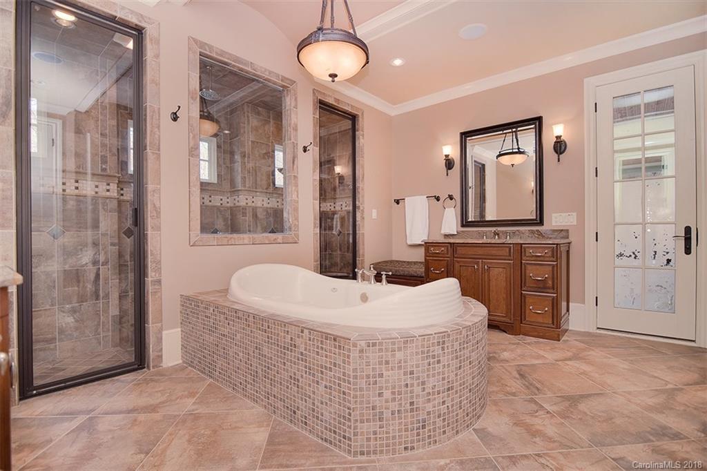 13900 Claysparrow Road Charlotte, NC 28278 - Photo 22 of 36 Gallery Image 22