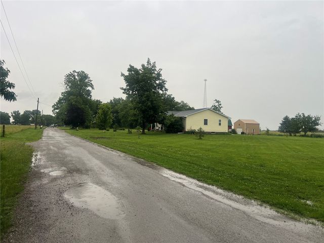 $81,900 | 204 Wisconsin Street, Cincinnati, IA 52549
