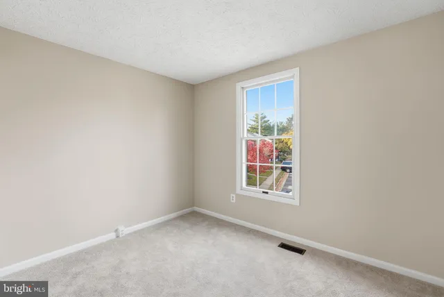 $2,350 | 1118 Casper Drive, Herndon, VA 20170