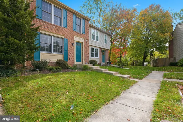 $2,350 | 1118 Casper Drive, Herndon, VA 20170