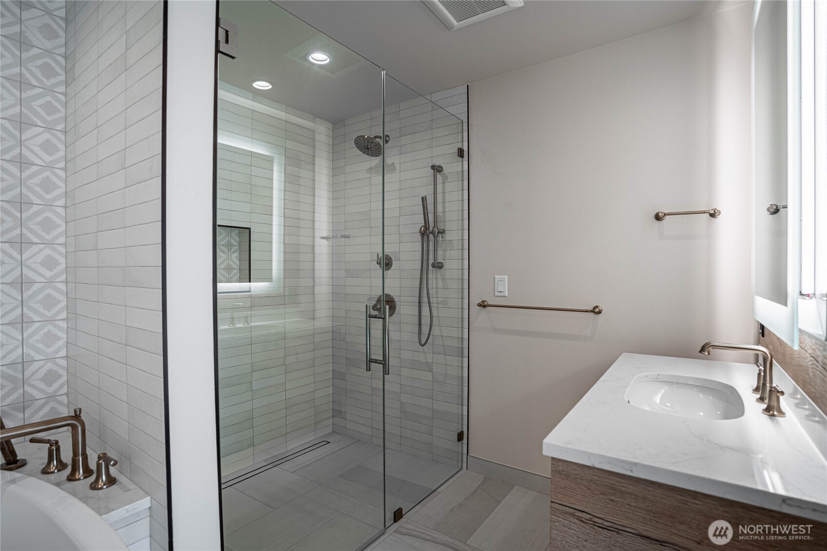1 Yacinde Court, Unit G2 Manson, WA 98831 - Photo 8 of 30