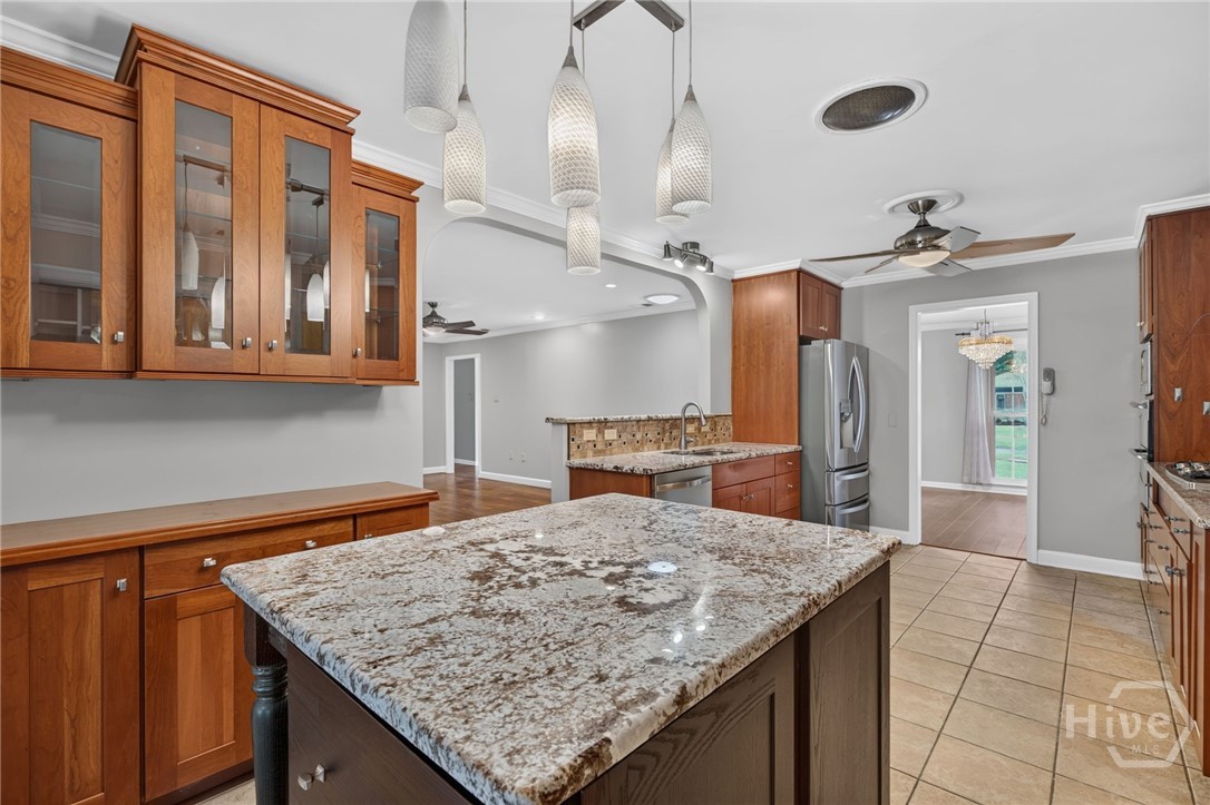 304 Wellington Road Savannah, GA 31410 - Photo 18 of 71 Gallery Image 18
