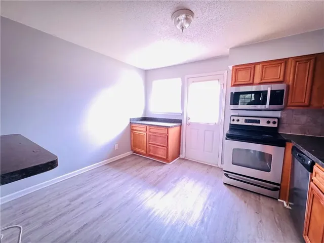 $98,000 | 195 Sycamore Drive, Unit C24, Athens, GA 30606