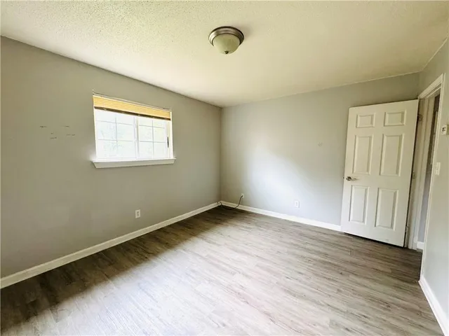 $98,000 | 195 Sycamore Drive, Unit C24, Athens, GA 30606