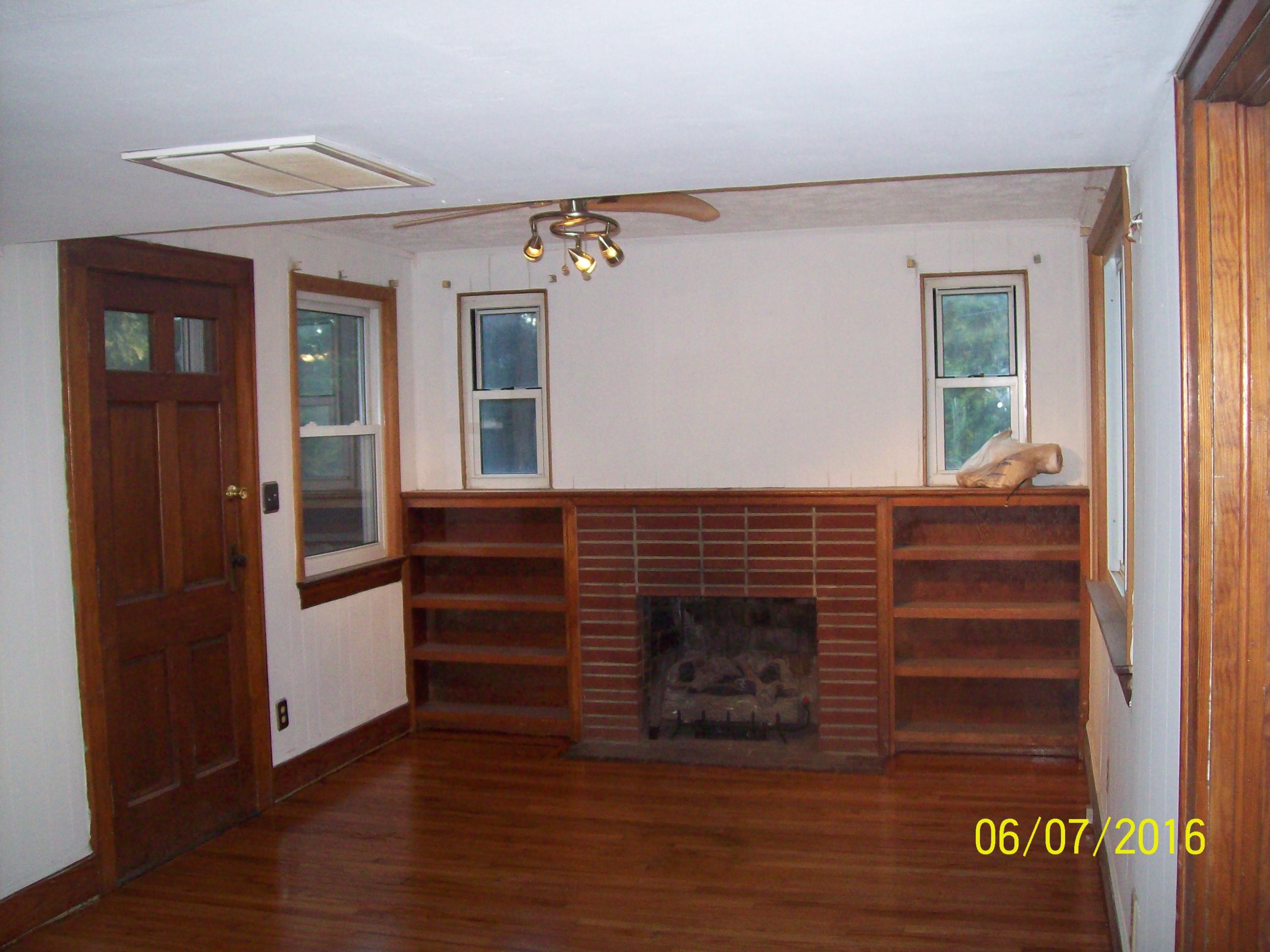 63 Spring Hollow Road Troutville, VA 24175 - Photo 5 of 29 102_2456