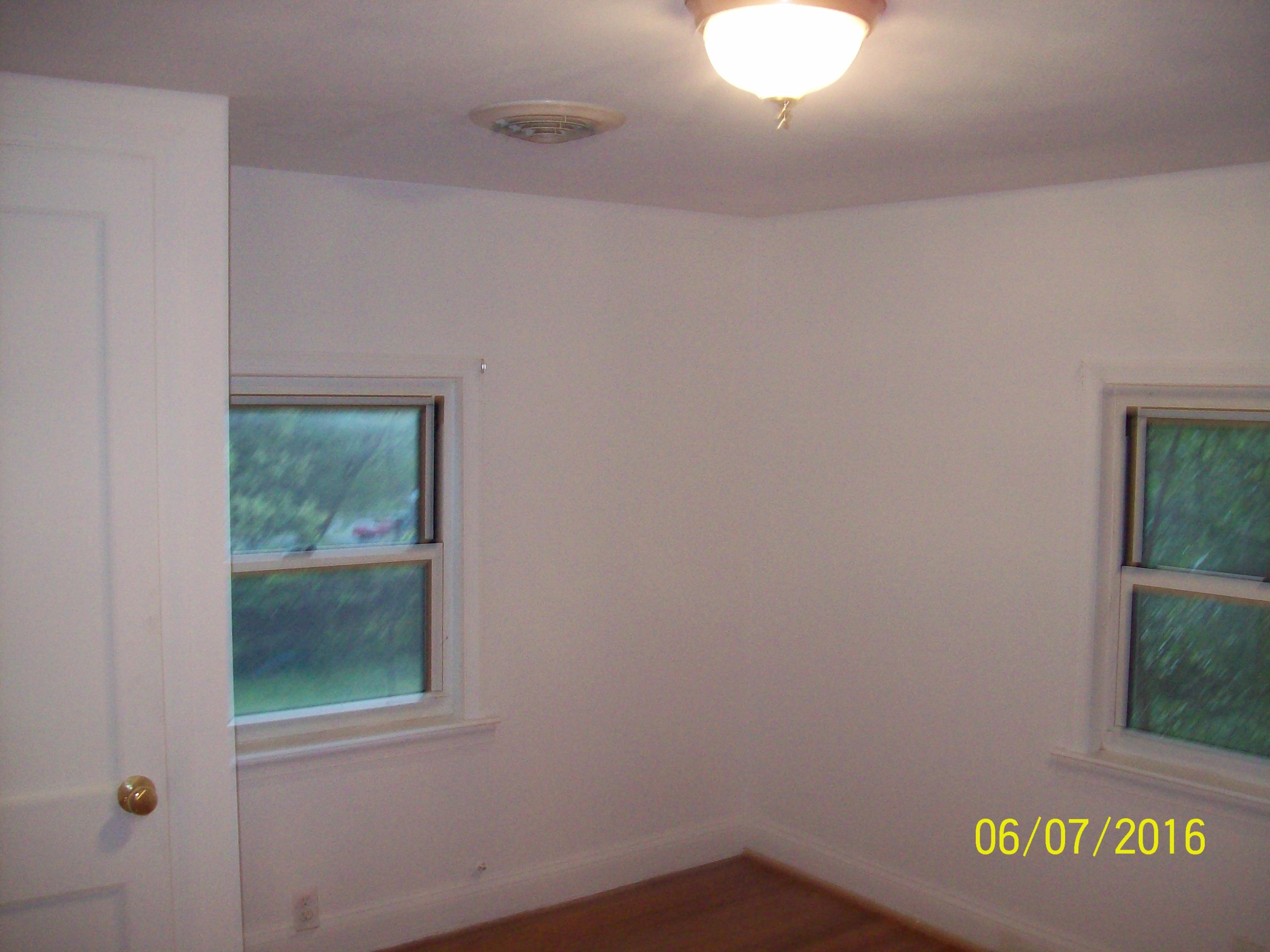 63 Spring Hollow Road Troutville, VA 24175 - Photo 7 of 29 102_2459