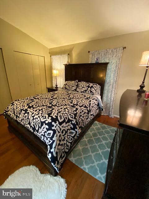 8564 Springfield Oaks Drive Springfield, VA 22153 - Photo 11 of 31 Gallery Image 11