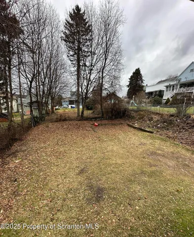 $1,600 | 318 15th Avenue, Unit 3, Scranton, PA 18504