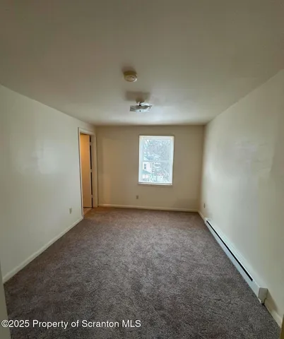 $1,600 | 318 15th Avenue, Unit 3, Scranton, PA 18504