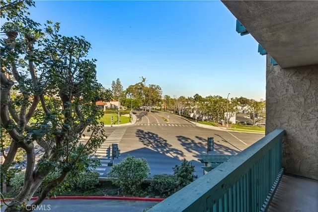 $399,999 | 576 North Bellflower Boulevard, Unit 233, Long Beach, CA 90814
