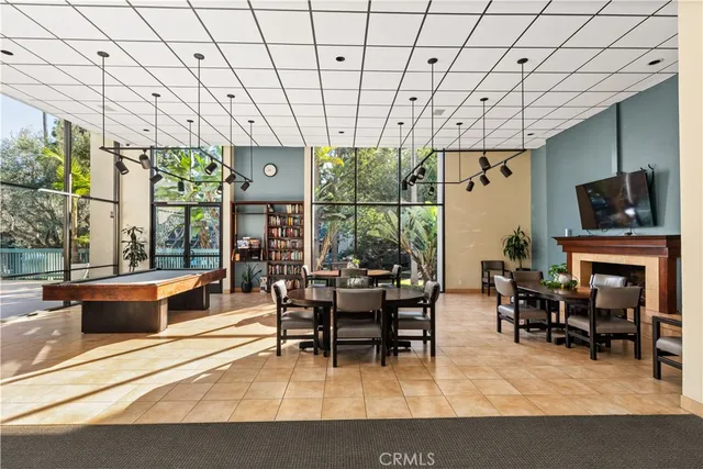 $399,999 | 576 North Bellflower Boulevard, Unit 233, Long Beach, CA 90814