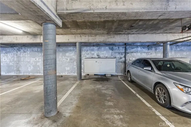 $399,999 | 576 North Bellflower Boulevard, Unit 233, Long Beach, CA 90814