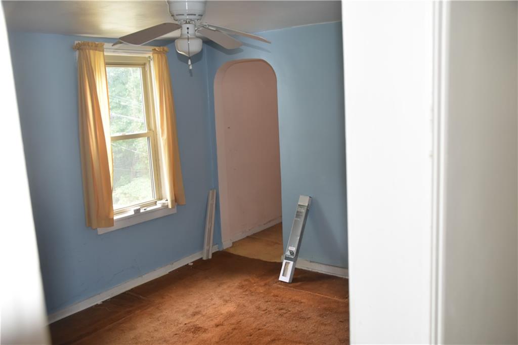 924 Rothpletz Street Pittsburgh, PA 15212 - Photo 7 of 9 Gallery Image 7