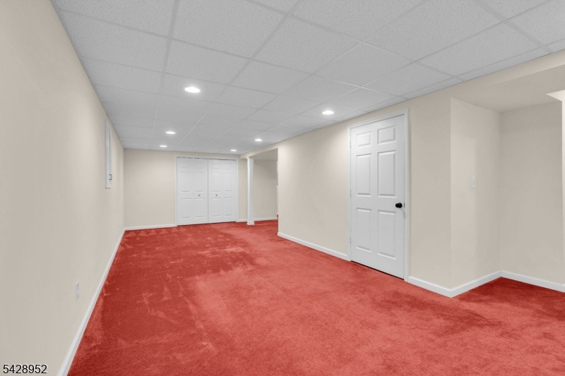 4 Leigh Road Hillsborough, NJ 08844 - Photo 38 of 50