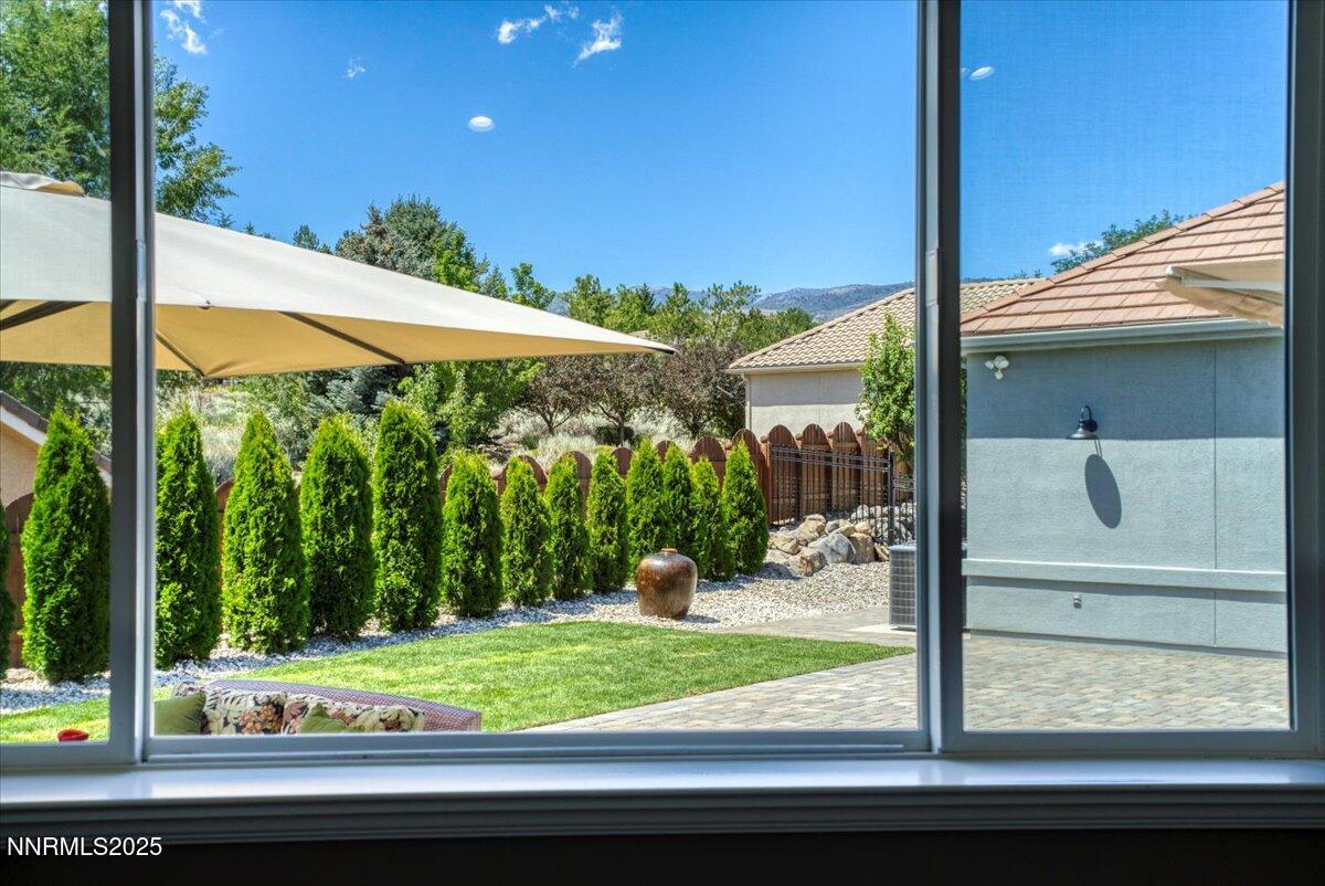 346 Wolf Run Court Reno, NV 89511 - Photo 27 of 56 6 d