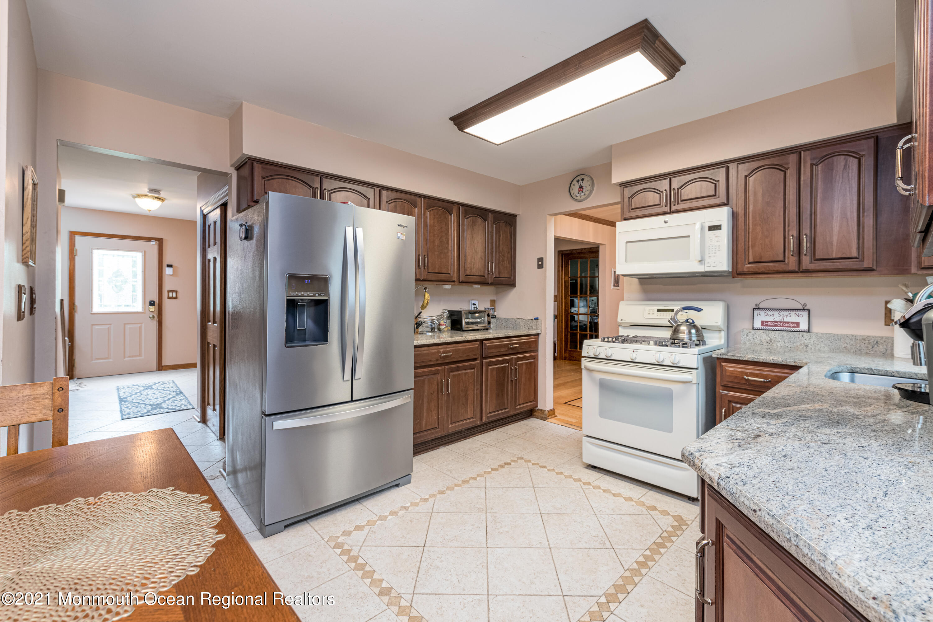 311 East Pleasant Grove Road Jackson, NJ 08527 - Photo 3 of 32 311 E Pleasant Grove Rd-14