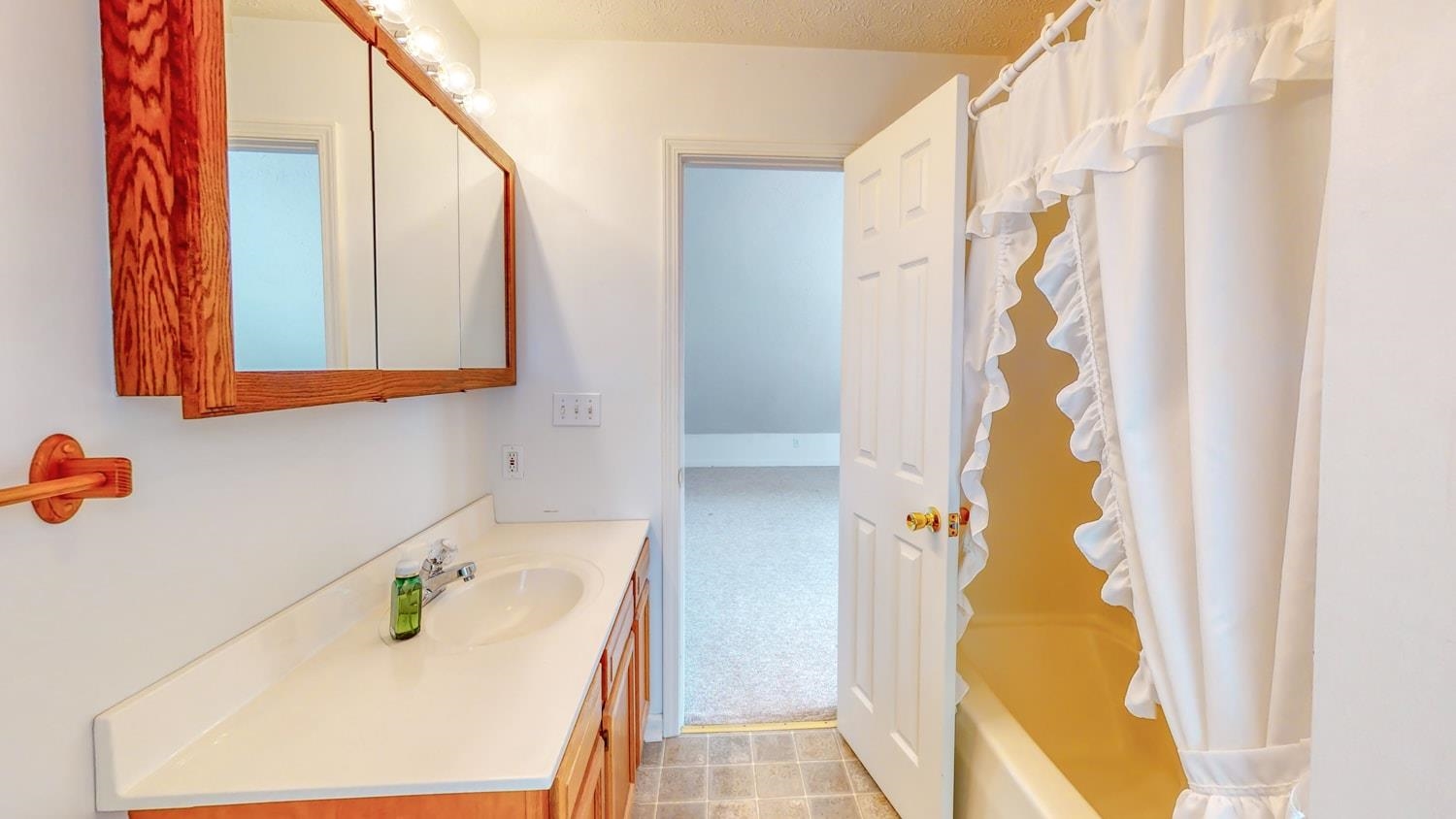 1246 Marigold Road Bloomington, IN 47401 - Photo 21 of 34 Gallery Image 21