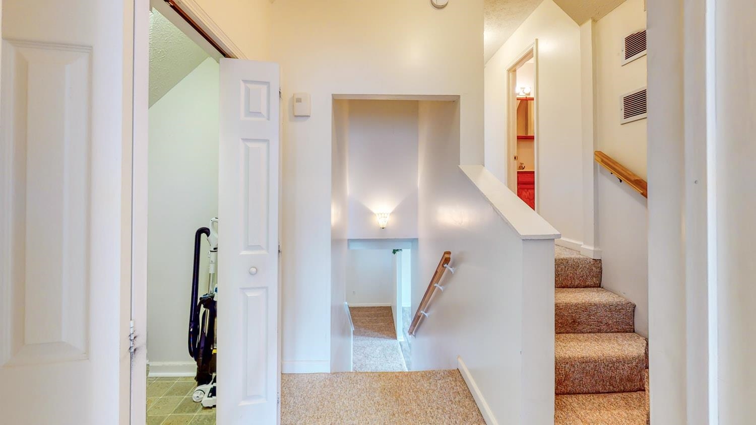 1246 Marigold Road Bloomington, IN 47401 - Photo 22 of 34 Gallery Image 22