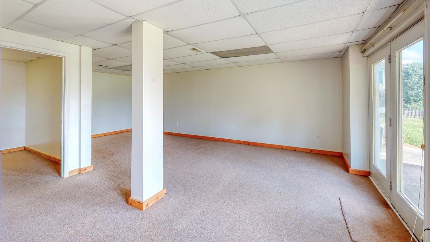 1246 Marigold Road Bloomington, IN 47401 - Photo 30 of 34 Gallery Image 30