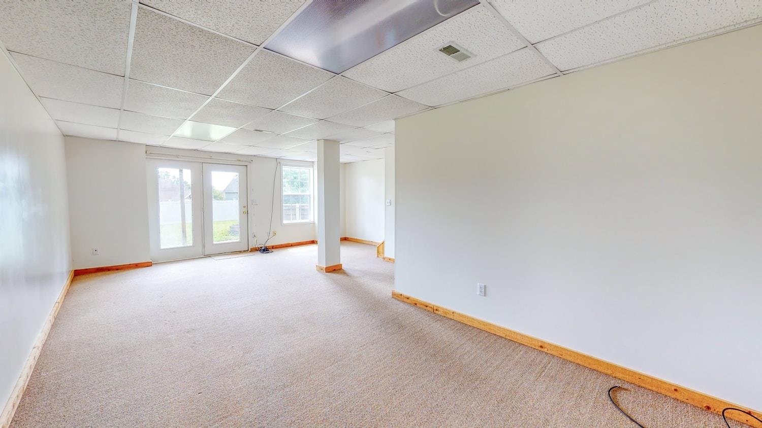 1246 Marigold Road Bloomington, IN 47401 - Photo 33 of 34 Gallery Image 33