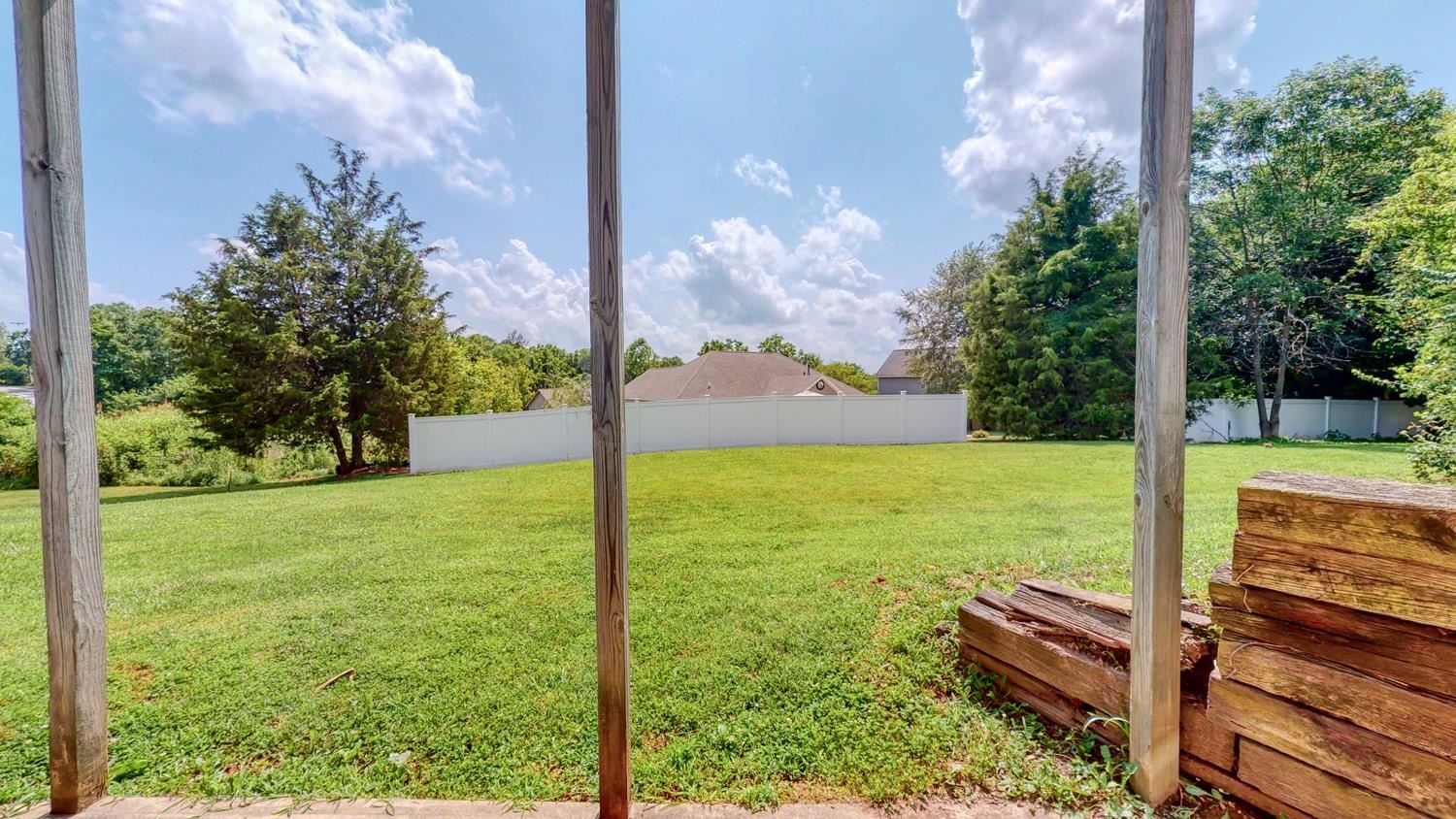 1246 Marigold Road Bloomington, IN 47401 - Photo 34 of 34 Gallery Image 34