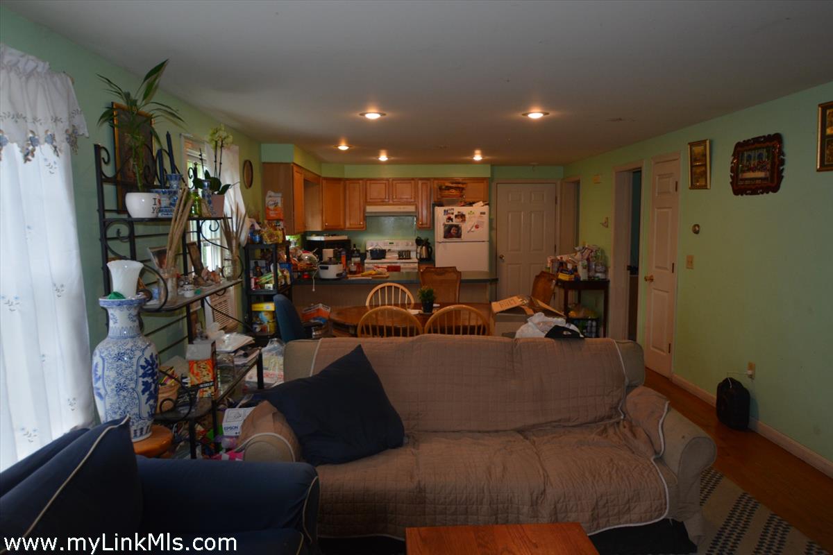 11 Waydale Road Nantucket, MA 02554 - Photo 18 of 24 FIRST FLOOR APARTMENT: First floor living/dining/kitchen. Tenant vacates October, 2021.