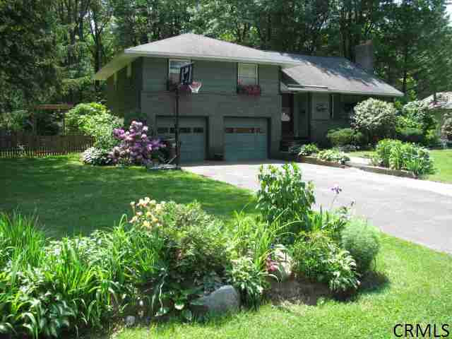 127 Mosher Road Bethlehem, NY 12054 - Photo 1 of 15 Photo 1