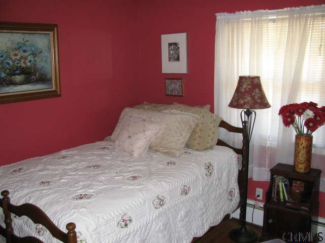 127 Mosher Road Bethlehem, NY 12054 - Photo 11 of 15 Photo 11