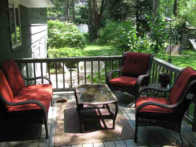 127 Mosher Road Bethlehem, NY 12054 - Photo 4 of 15 Photo 4