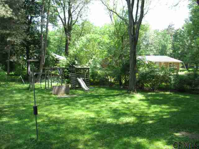 127 Mosher Road Bethlehem, NY 12054 - Photo 5 of 15 Photo 5
