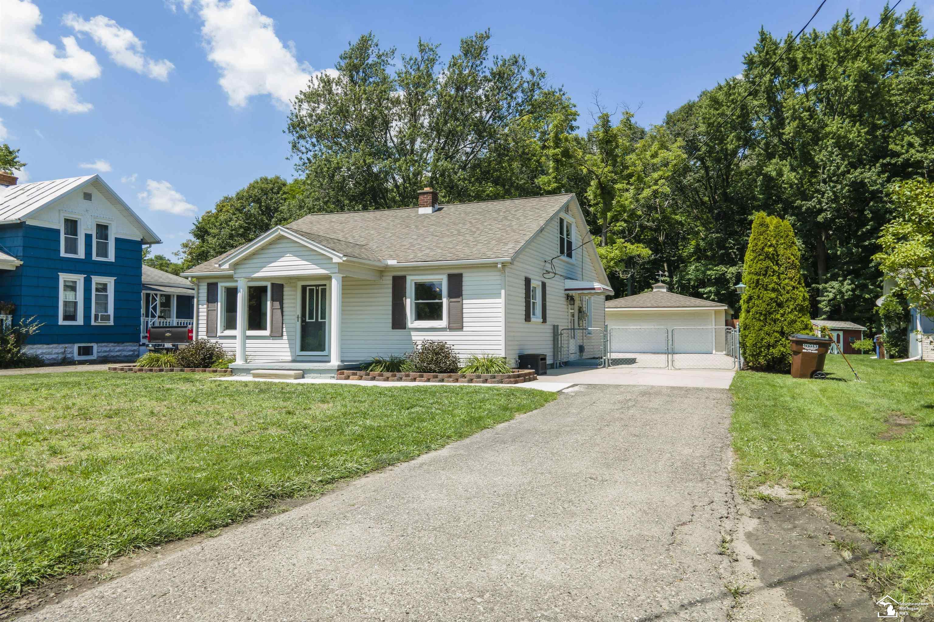 826 Steiner Road Monroe, MI 48162 - Photo 35 of 38