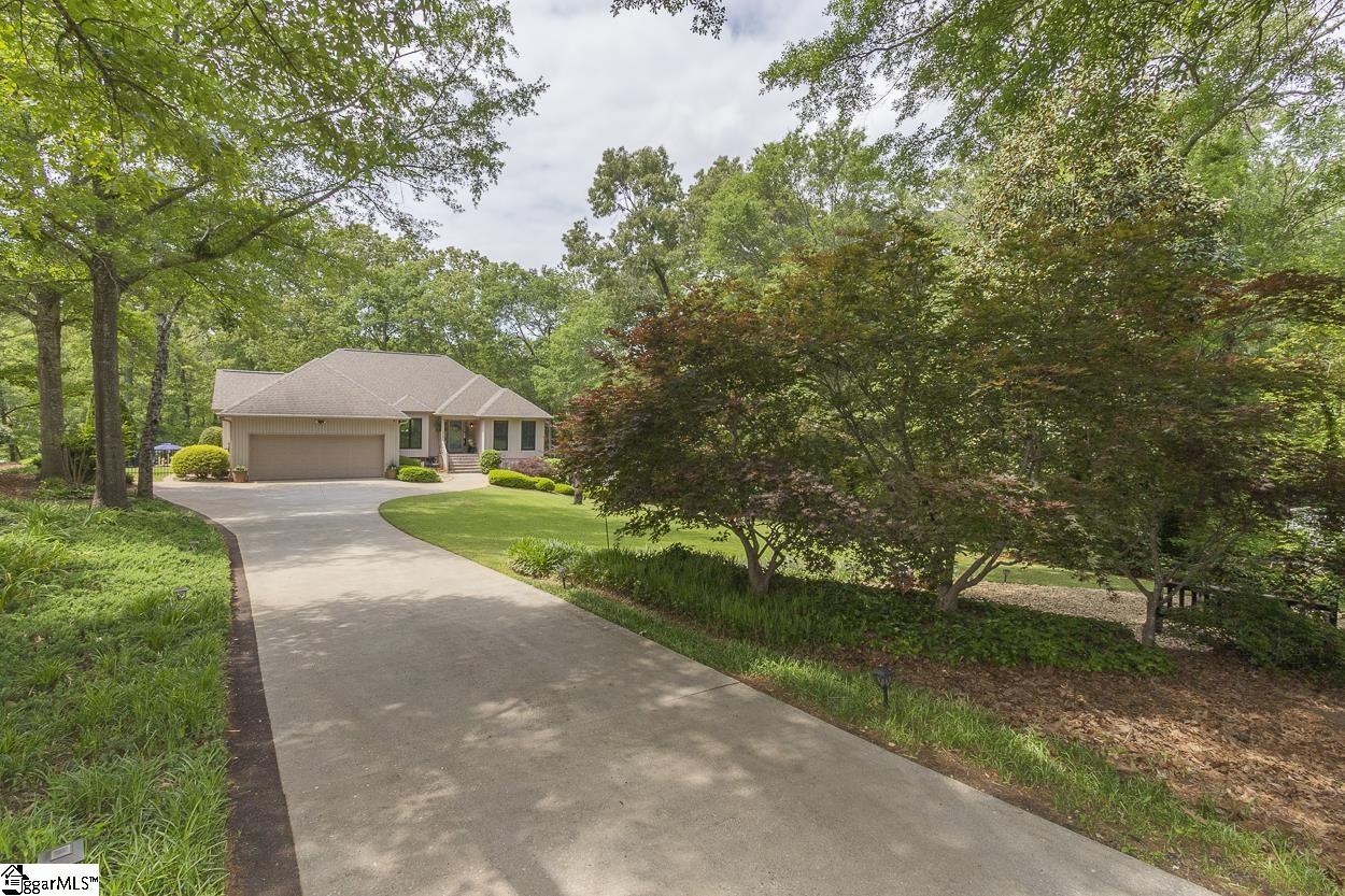 1210 Beaver Run Anderson, SC 29625 - Photo 2 of 49 Gallery Image 2