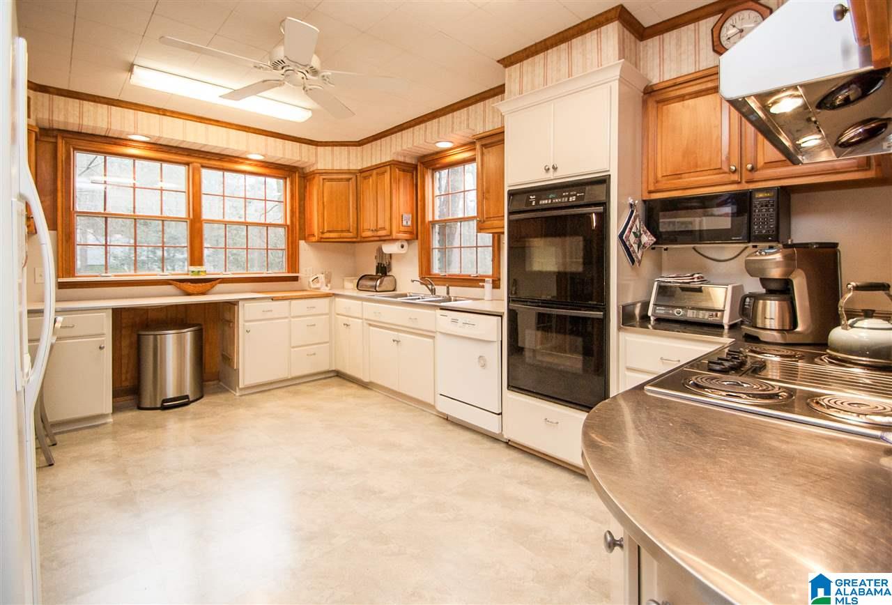 4016 Old Leeds Circle Birmingham, AL 35213 - Photo 12 of 32