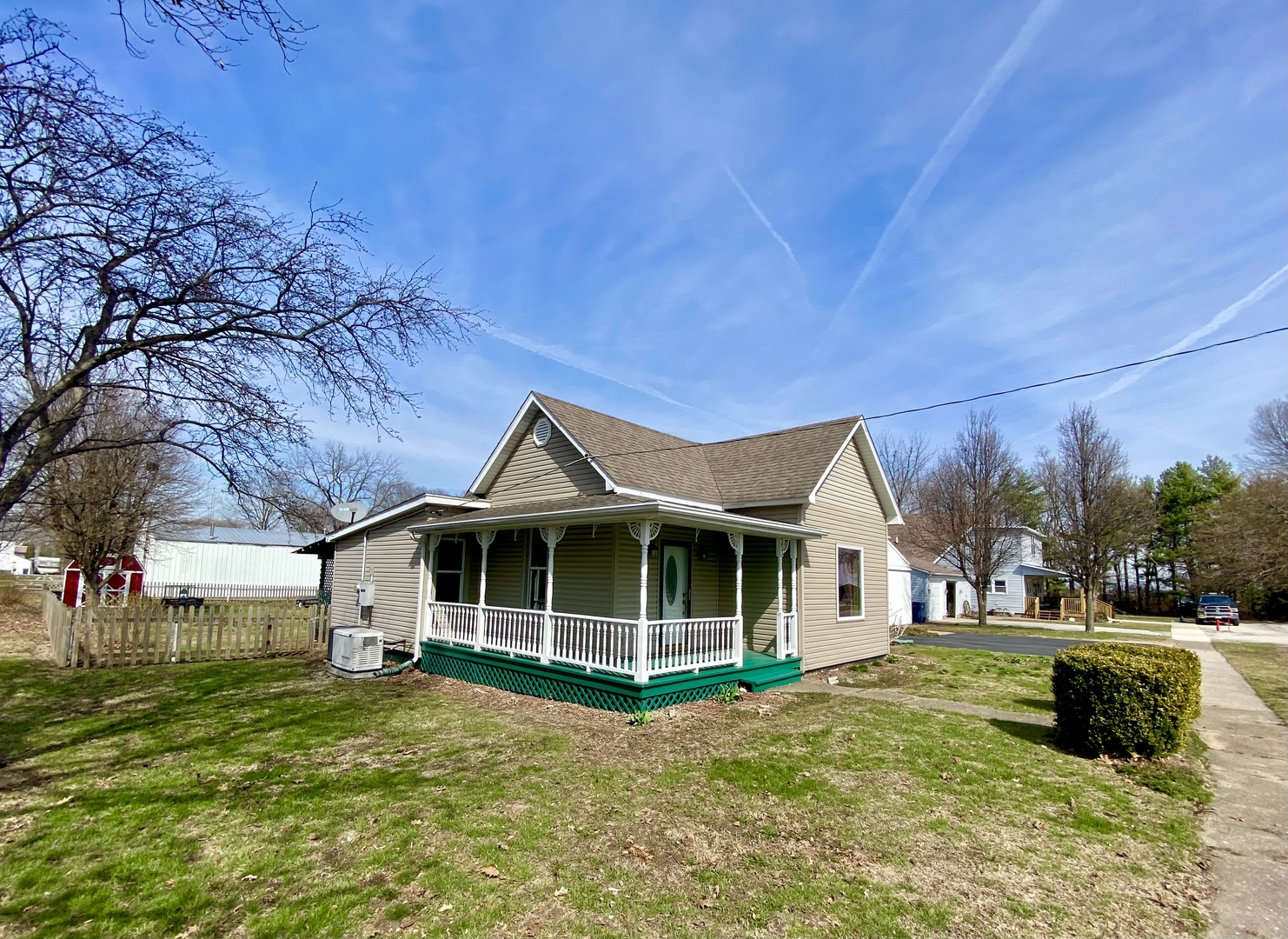 353 East State Street Cisco, IL 61830 - Photo 2 of 2