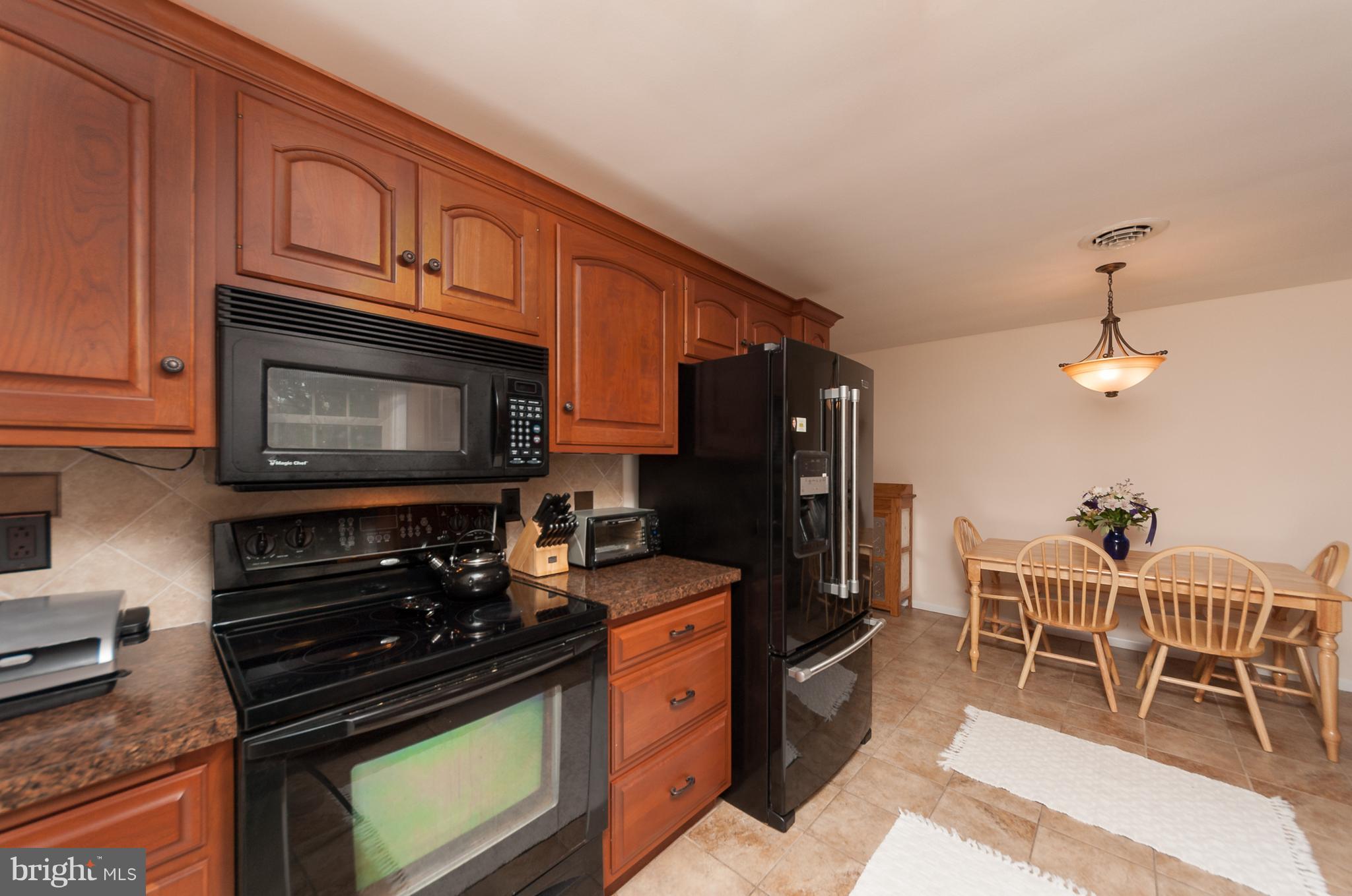41 Miller Road Akron, PA 17501 - Photo 16 of 34