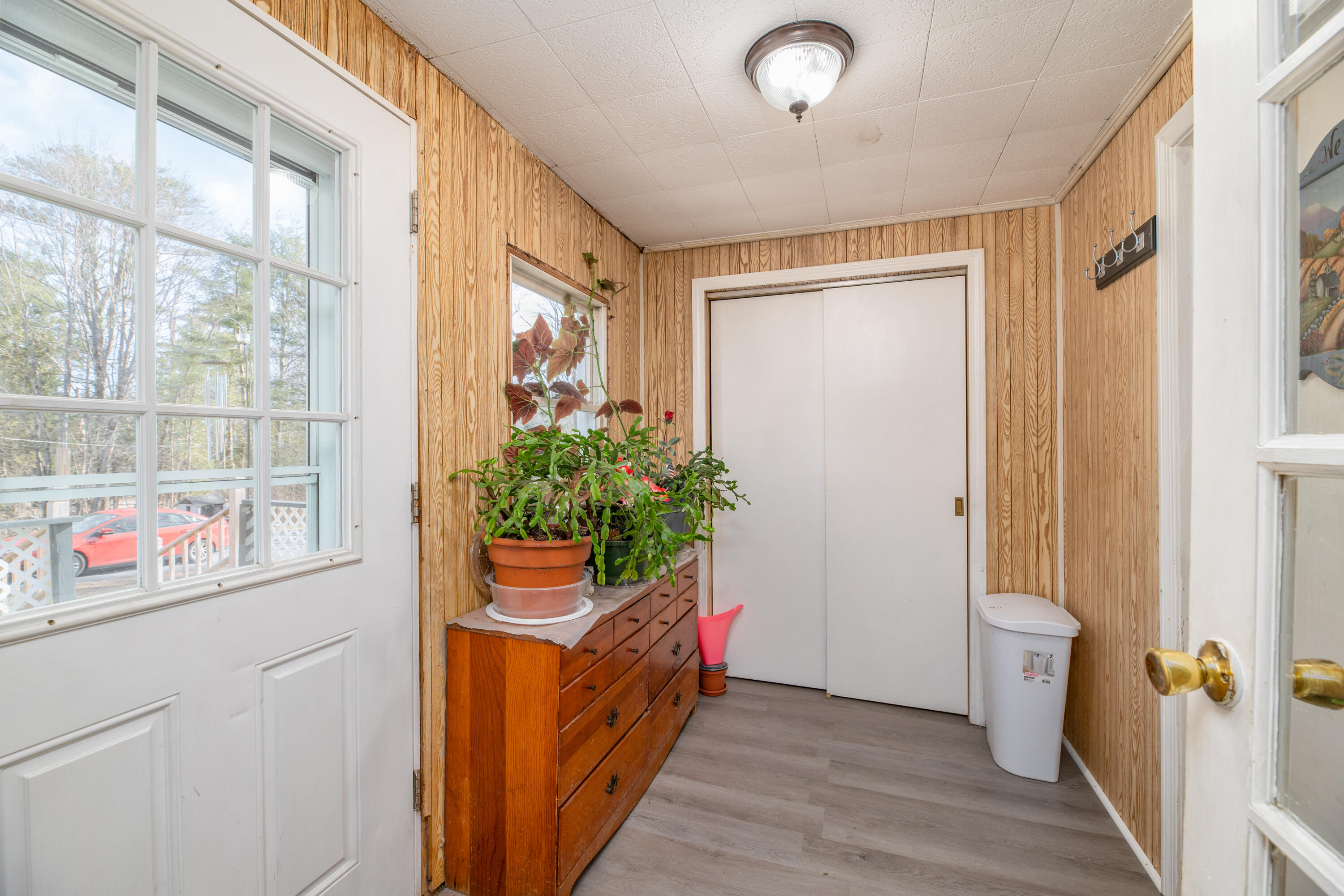 45 Wildes Road Bowdoinham, ME 04008 - Photo 9 of 26 Interior6
