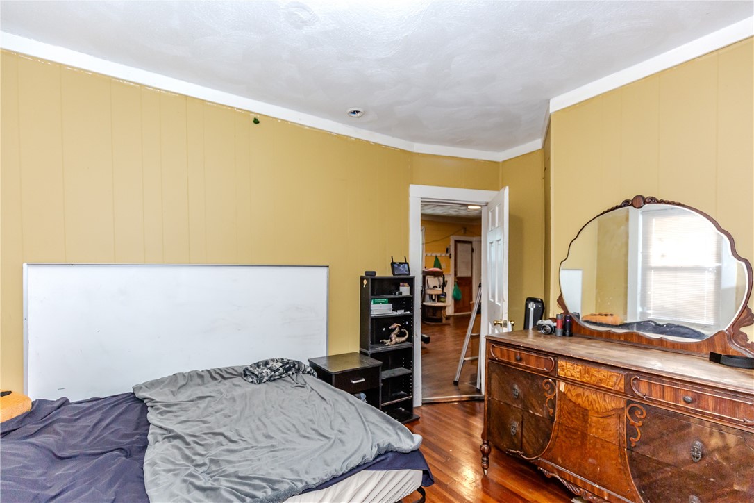 376 Cumberland Hill Road Woonsocket, RI 02895 - Photo 12 of 23 Bed #3