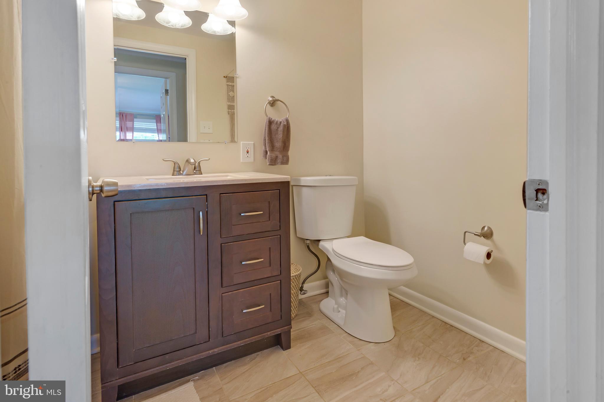 138 Pearl Croft Road Cherry Hill, NJ 08034 - Photo 16 of 22 Gallery Image 16