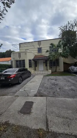 $3,500 | 2340 Southwest 11th Street, Miami, FL 33135