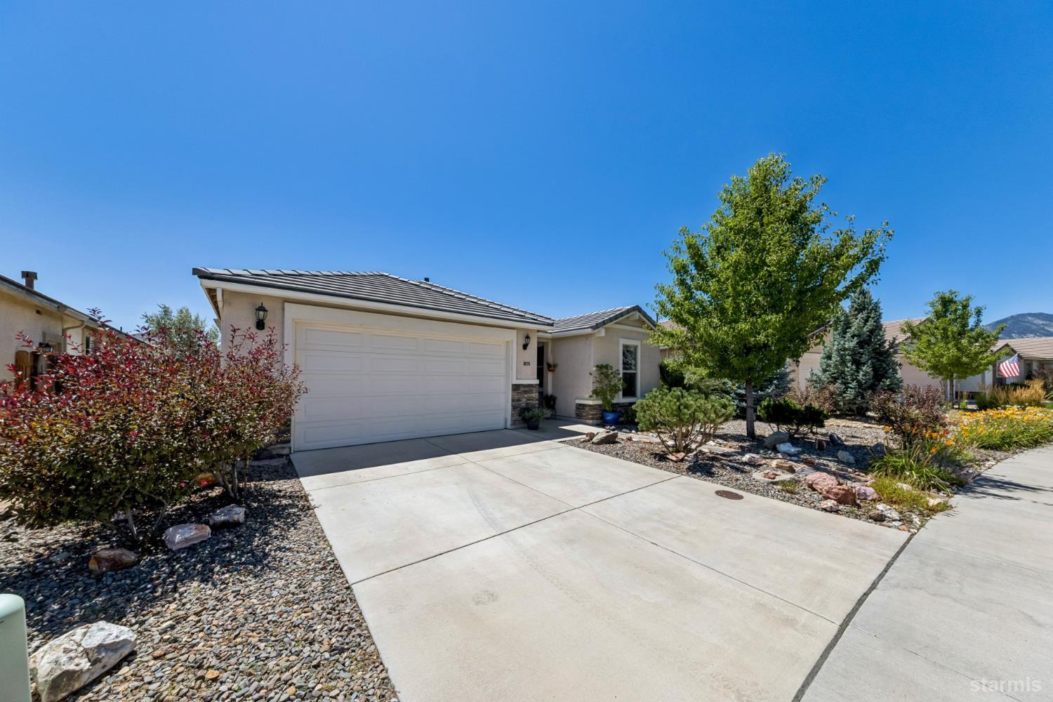 3575 Long Drive Minden, NV 89423 - Photo 3 of 27 Gallery Image 3