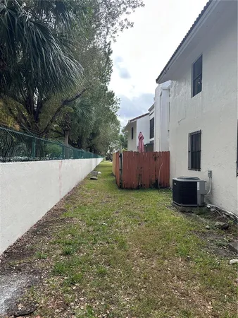 $350,000 | 10839 Northwest 7th Street, Unit 1224, Miami, FL 33172