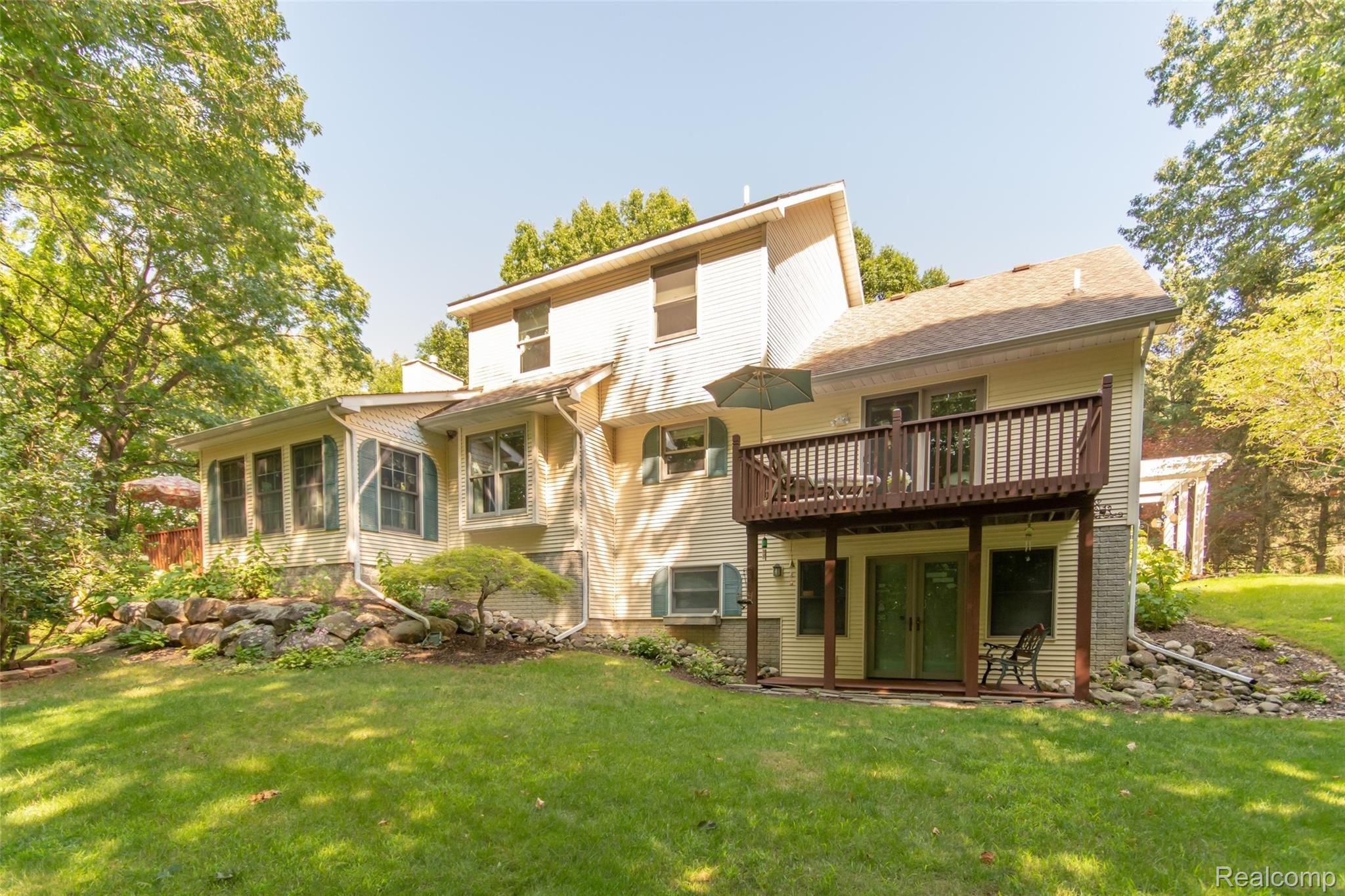18166 Hickory Ridge Road Fenton, MI 48430 - Photo 30 of 44 DSC_8726.jpg