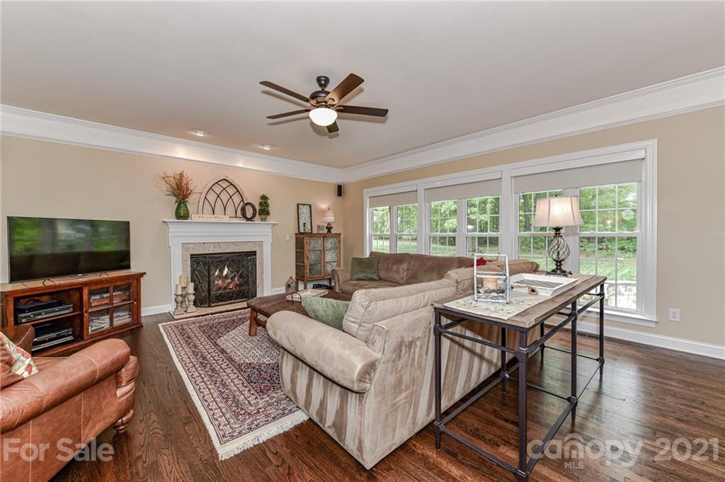 14124 Bramborough Road Huntersville, NC 28078 - Photo 14 of 36 Gallery Image 14