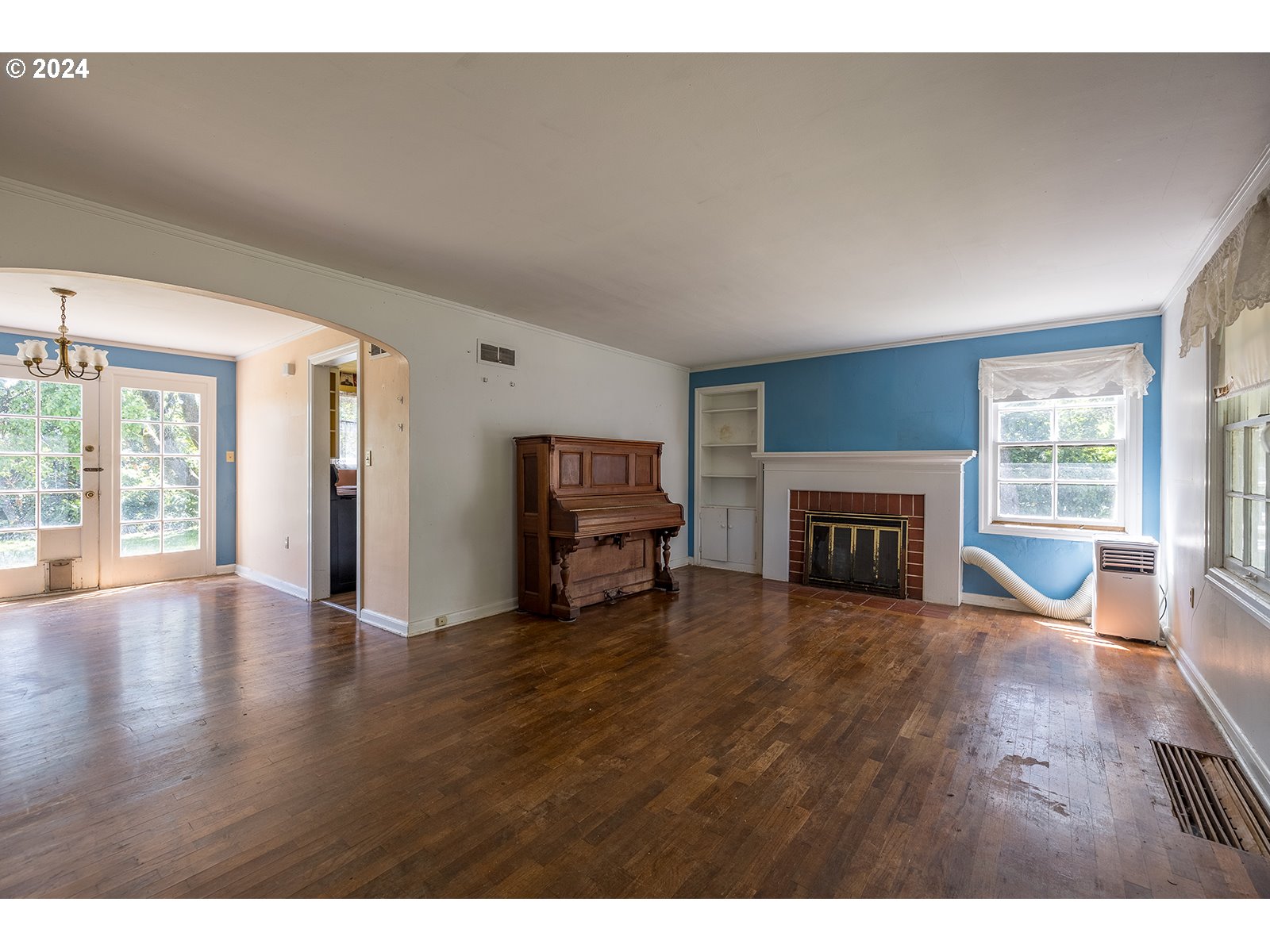 895 Filbert Lane Springfield, OR 97478 - Photo 8 of 34